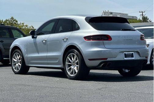 Rhodium Silver Metallic 2015 Porsche Macan Macan Turbo