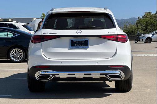 2025 Mercedes-Benz GLC 350e Base