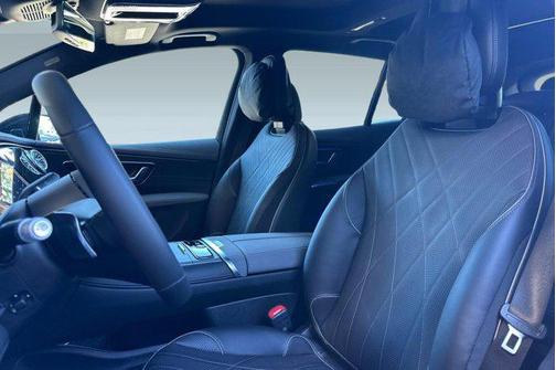 Black 2026 Mercedes-Benz EQS 550 550