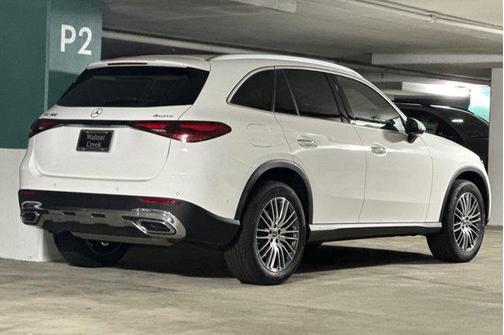 2026 Mercedes-Benz GLC 300 4MATIC