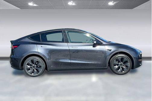 Stealth Grey 2024 Tesla Model Y Long Range Single Motor Rear-Wheel Drive