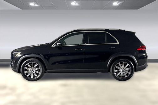 Obsidian Black Metallic 2026 Mercedes-Benz GLE 350 4MATIC