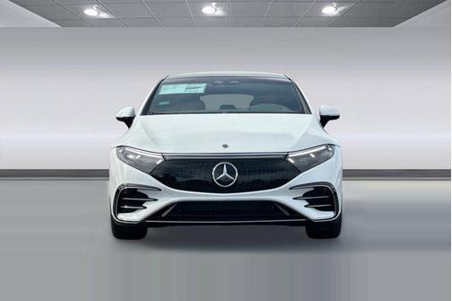 Polar White 2026 Mercedes-Benz EQS 450 4MATIC