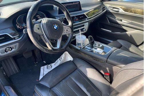 2020 BMW 745e xDrive iPerformance