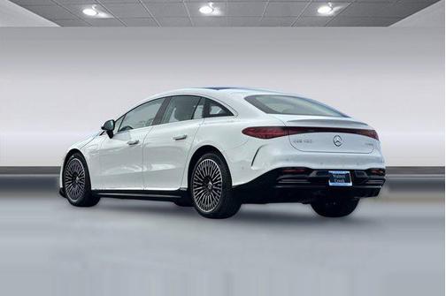 Polar White 2026 Mercedes-Benz EQS 450 4MATIC