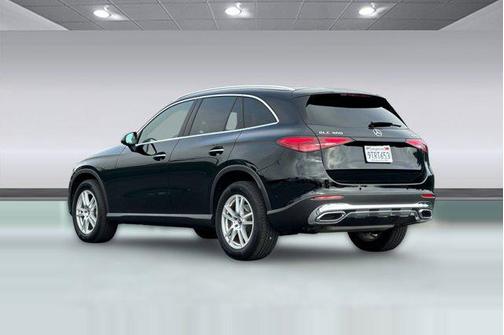 2025 Mercedes-Benz GLC 300 4MATIC