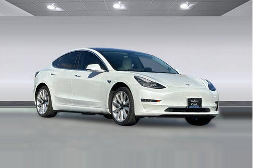 2018 Tesla Model 3 Mid Range