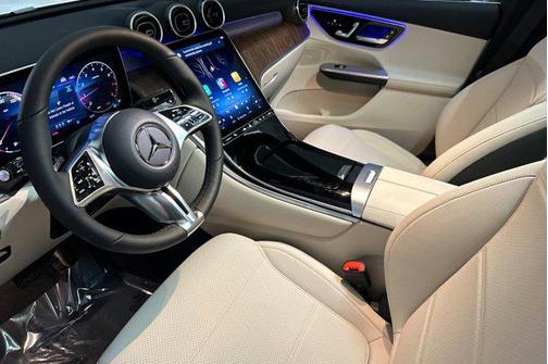 2026 Mercedes-Benz GLC 300 4MATIC