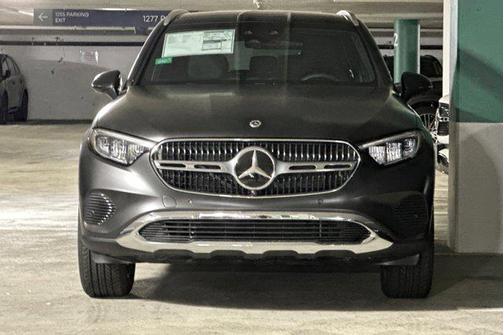 2026 Mercedes-Benz GLC 350e Base