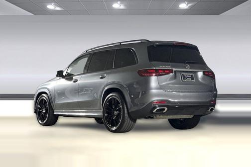 Selenite Grey Metallic 2026 Mercedes-Benz GLS 450 4MATIC