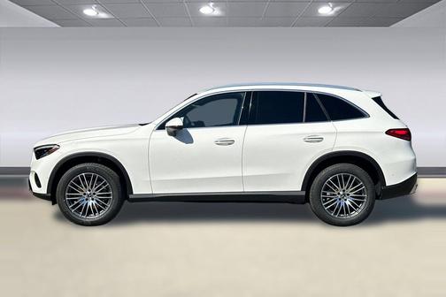 Polar White 2026 Mercedes-Benz GLC 300 4MATIC