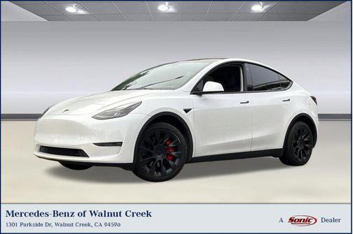 2023 Tesla Model Y Long Range Dual Motor All-Wheel Drive
