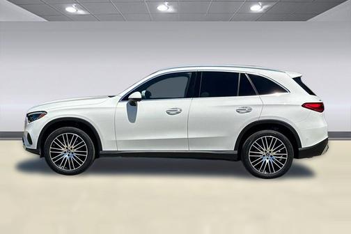 Polar White 2024 Mercedes-Benz GLC 300 4MATIC