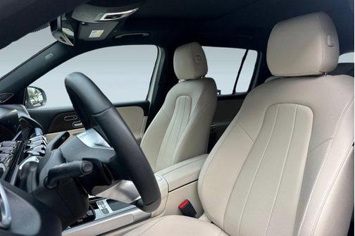 2025 Mercedes-Benz EQB 300 4MATIC