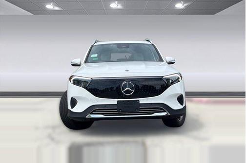 Polar White 2025 Mercedes-Benz EQB 300 4MATIC