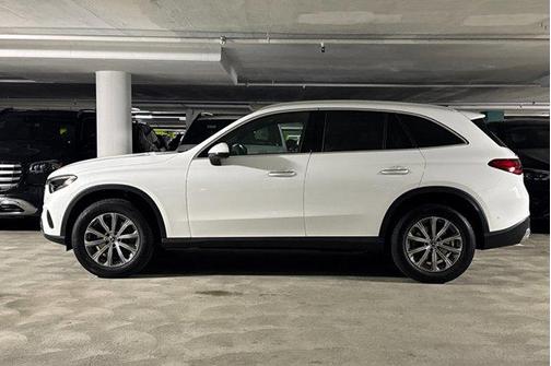 2026 Mercedes-Benz GLC 300 4MATIC