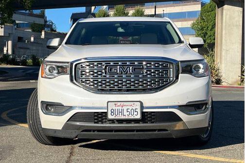2018 GMC Acadia Denali
