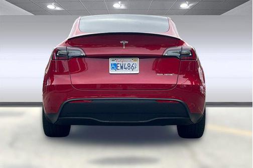 2022 Tesla Model Y Performance Dual Motor All-Wheel Drive