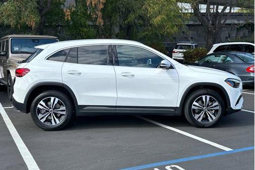 2026 Mercedes-Benz GLA 250 4MATIC