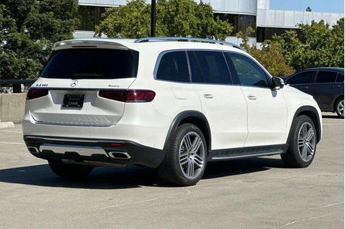 2022 Mercedes-Benz GLS 450 4MATIC