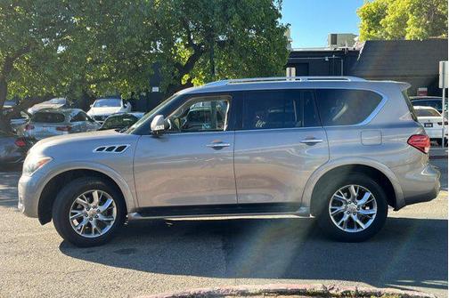 2011 INFINITI QX56 Base