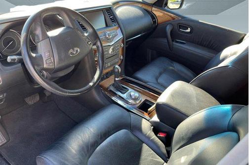 2011 INFINITI QX56 Base