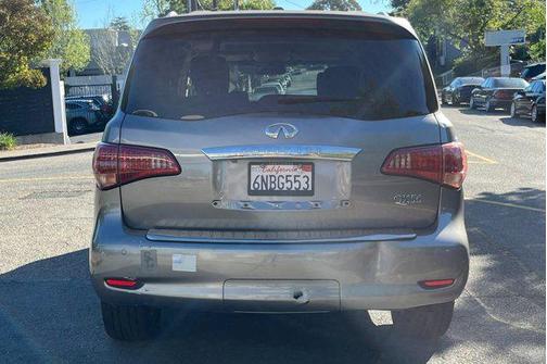 2011 INFINITI QX56 Base