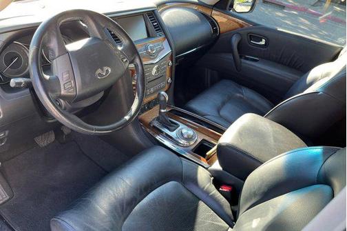 2011 INFINITI QX56 Base