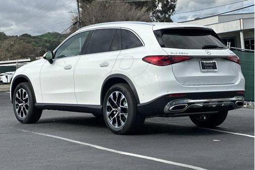 2026 Mercedes-Benz GLC 350e Base