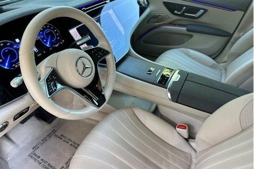 MANUFAKTUR Diamond White Metallic 2023 Mercedes-Benz EQS 580 4MATIC
