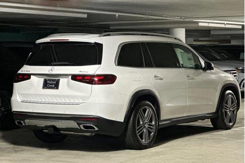 2025 Mercedes-Benz GLS 450 4MATIC