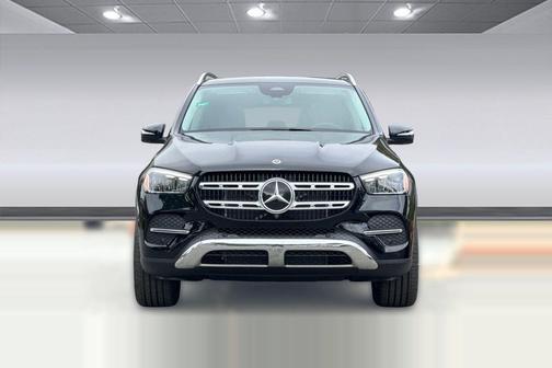 Black 2026 Mercedes-Benz GLE 450e 4MATIC