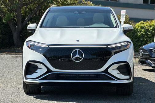 2026 Mercedes-Benz EQS 400 400