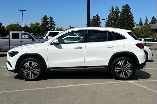 2025 Mercedes-Benz GLA 250 4MATIC
