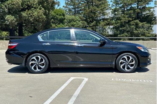 2017 Honda Accord EX-L
