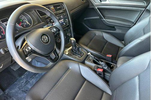 2021 Volkswagen Golf 1.4T TSI
