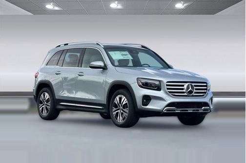 Cirrus Silver Metallic 2026 Mercedes-Benz GLB 250 Base
