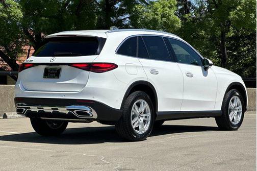 2025 Mercedes-Benz GLC 300 Base