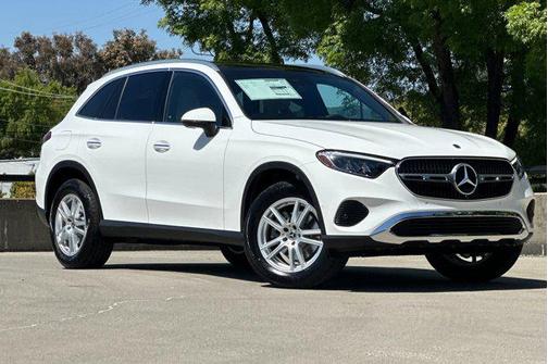 2025 Mercedes-Benz GLC 300 Base