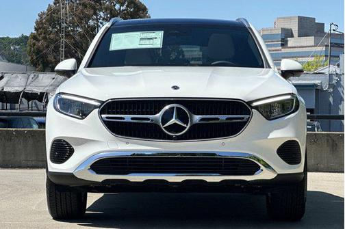 2025 Mercedes-Benz GLC 300 Base