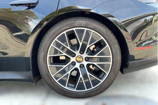 2024 Porsche Taycan RWD
