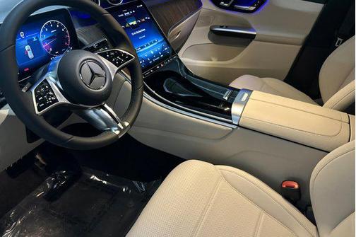 2026 Mercedes-Benz GLC 300 Base