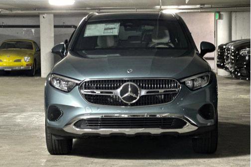 2026 Mercedes-Benz GLC 300 Base