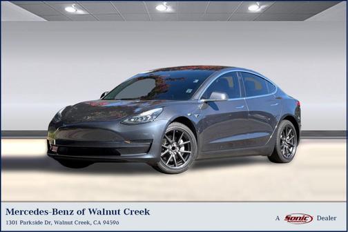 Black 2018 Tesla Model 3 Long Range