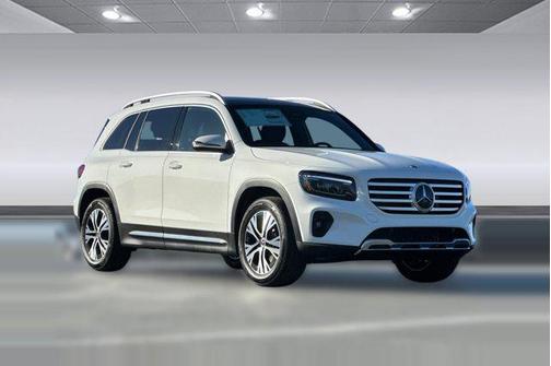 Polar White 2026 Mercedes-Benz GLB 250 Base
