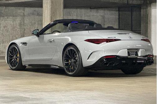 2026 Mercedes-Benz AMG SL 63 Base