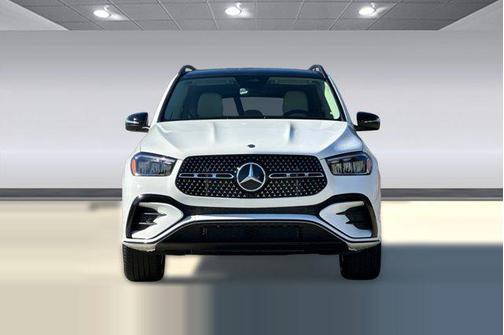 Polar White 2026 Mercedes-Benz GLE 450 4MATIC
