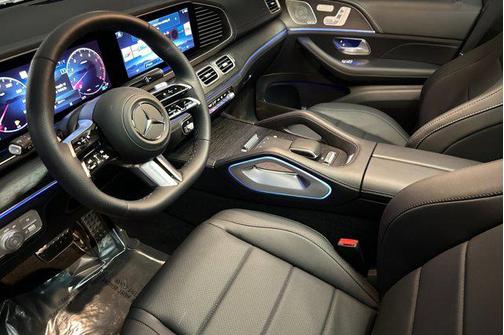 2025 Mercedes-Benz GLS 450 4MATIC