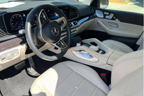 2022 Mercedes-Benz GLS 450 4MATIC