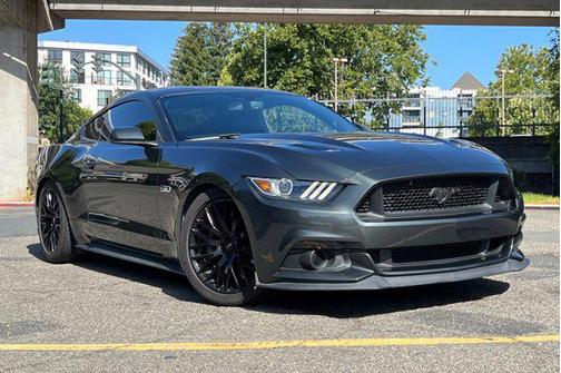 2015 Ford Mustang GT Premium